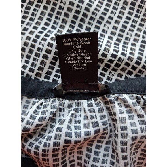 Ann Taylor Tunic Blouse L Black White Geometric V Neck 3/4 Sleeve Lagenlook - Picture 4 of 6